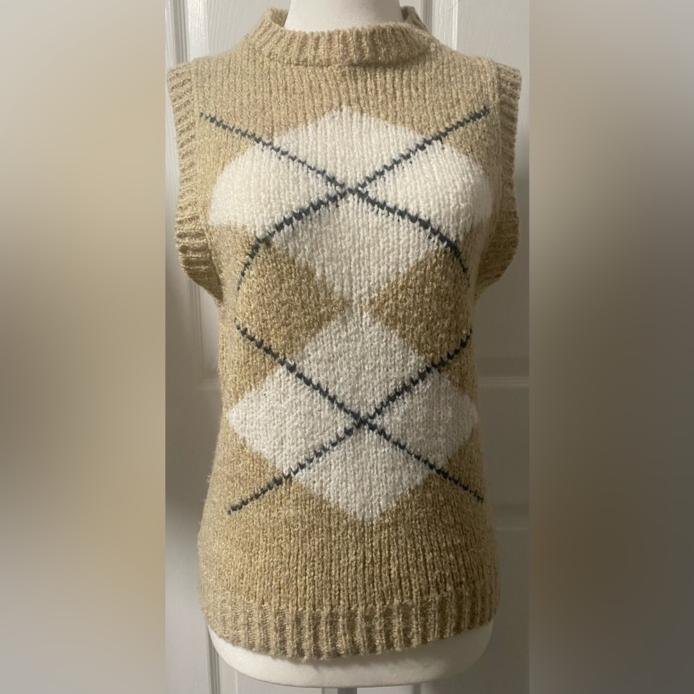 Women's Tan Argyle Knit Vest